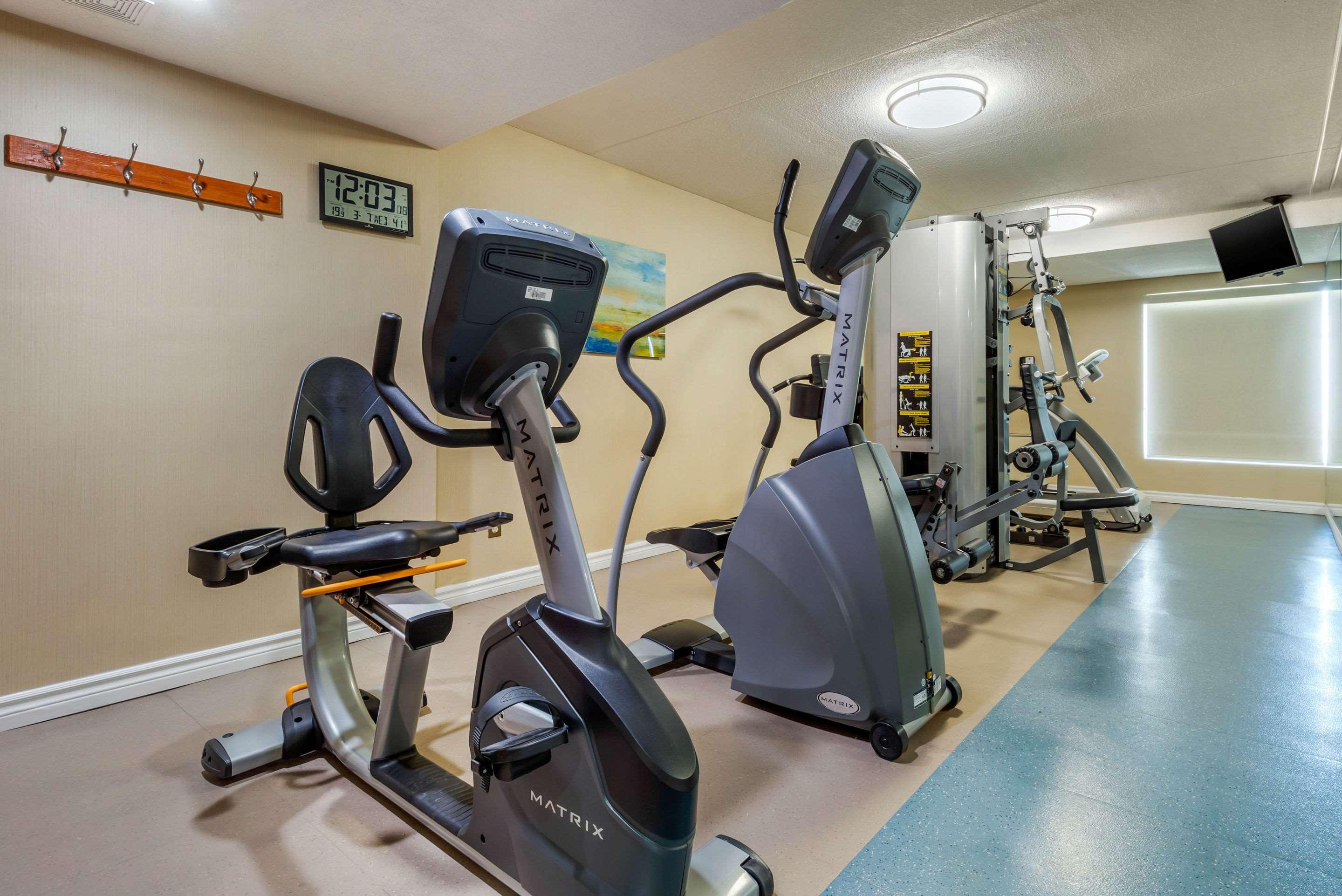Quality Inn & Suites Brampton Bagian luar foto