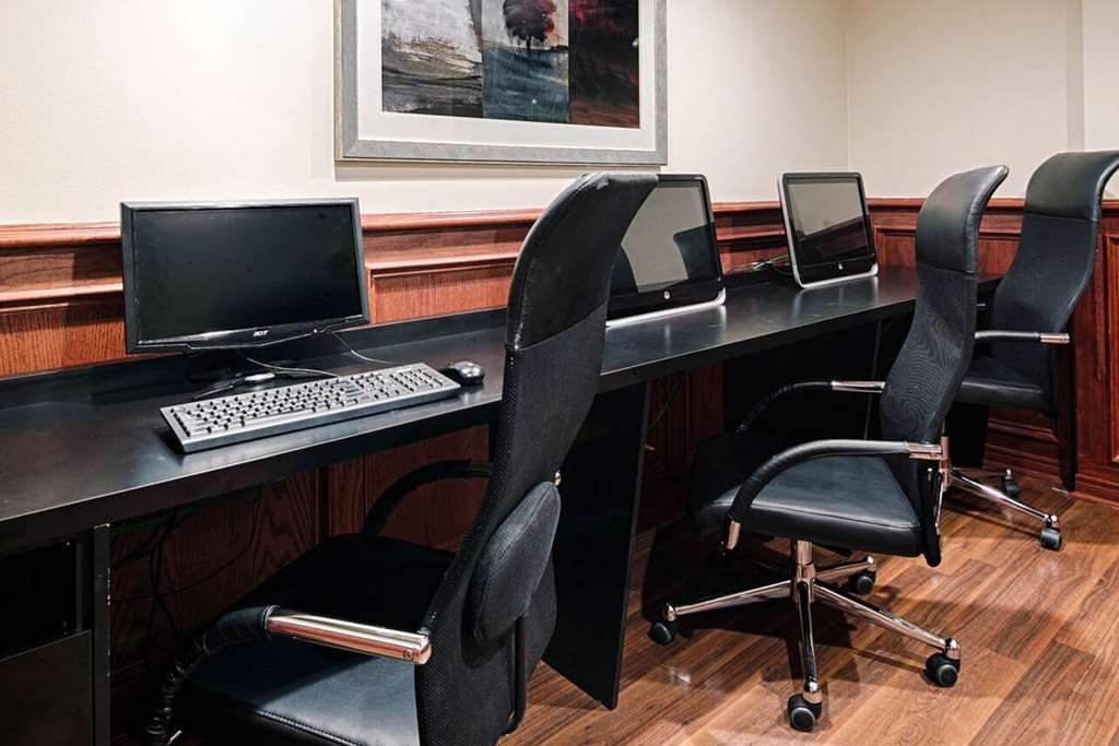 Quality Inn & Suites Brampton Fasilitas foto